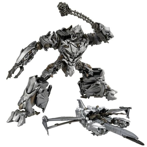 Takara Tomy Transformers Premium Finish PF SS-03 Megatron - Picture 2 of 4